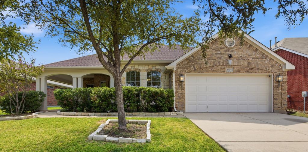 10232 Ash Creek Lane, Fort Worth, TX 76177 — exterior