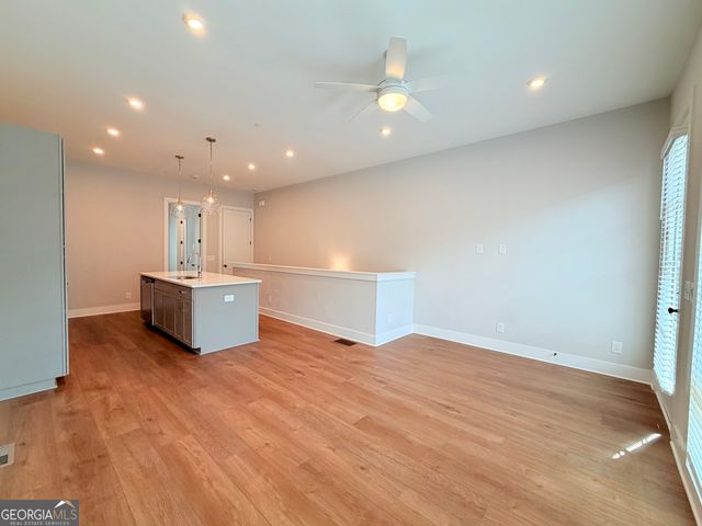 988 Bibbs Cir 4, Atlanta, GA 30318