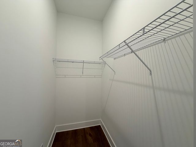 988 Bibbs Cir 4, Atlanta, GA 30318