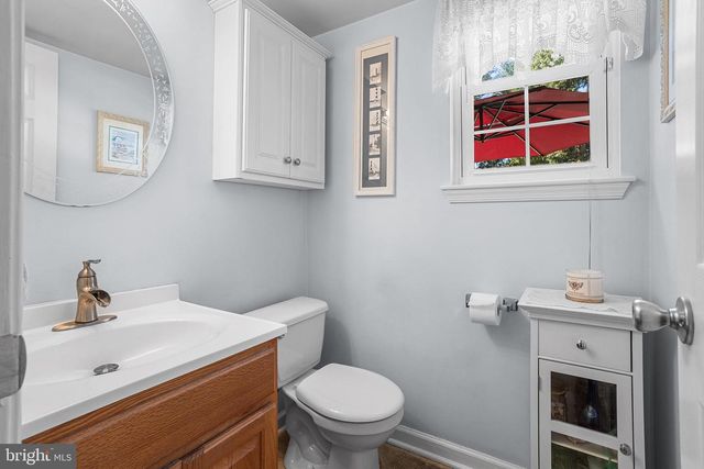 102 MASSEY DR, Sewell, NJ 08080