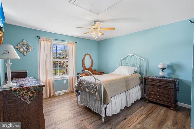 102 MASSEY DR, Sewell, NJ 08080