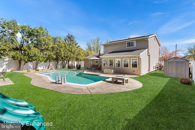 102 MASSEY DR, Sewell, NJ 08080