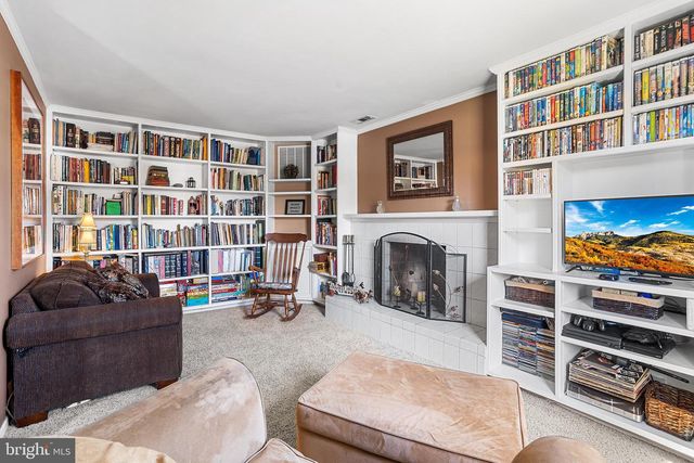 102 MASSEY DR, Sewell, NJ 08080