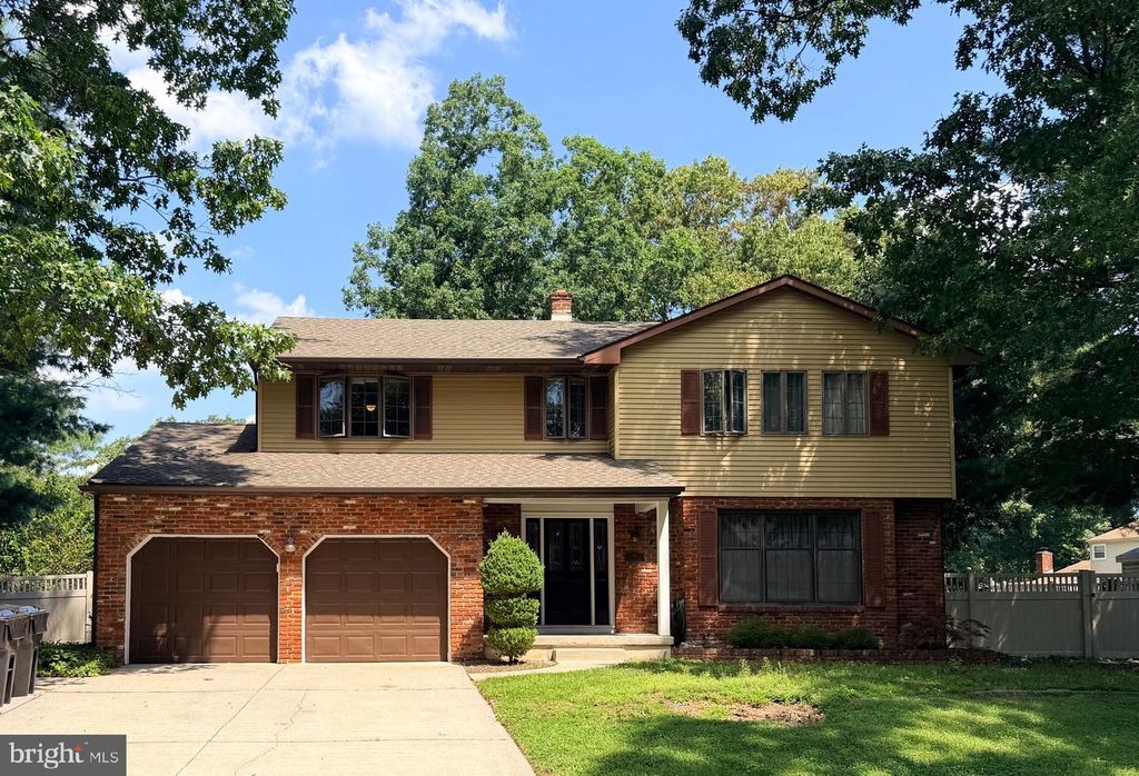 6 HICKORY LN, BERLIN, NJ 08009 — exterior