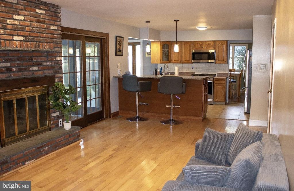 6 HICKORY LN, BERLIN, NJ 08009 — photo 4
