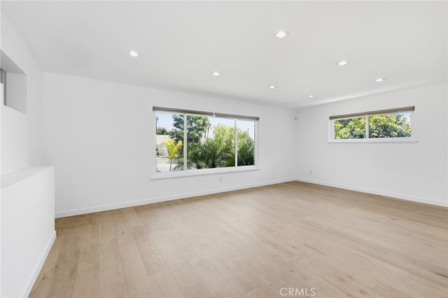 12101 Gerald, Granada Hills, CA 91344