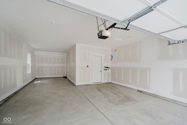 6437 Stone Side Drive, Plainfield, IN 46168