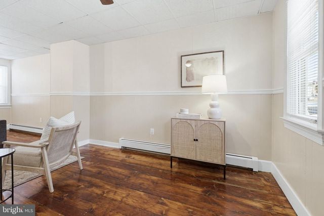 30 S 5TH ST, Columbia, PA 17512