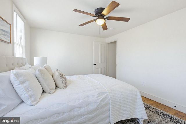 30 S 5TH ST, Columbia, PA 17512