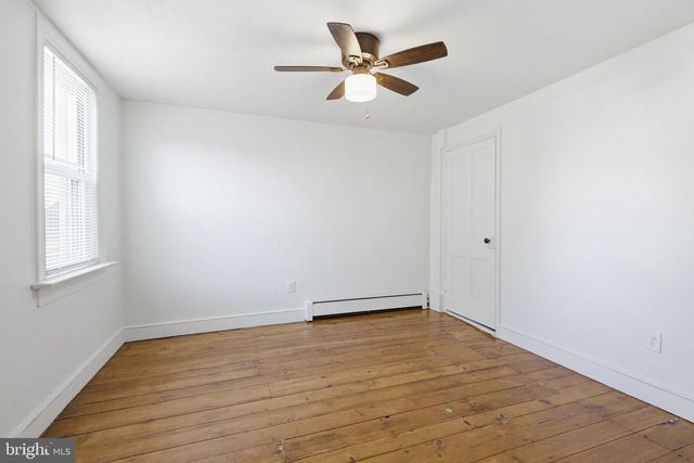 30 S 5TH ST, Columbia, PA 17512