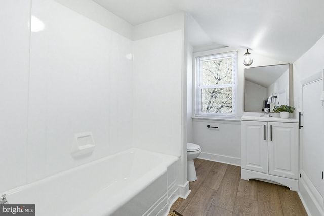 30 S 5TH ST, Columbia, PA 17512