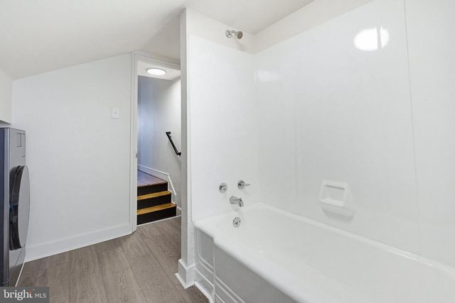 30 S 5TH ST, Columbia, PA 17512