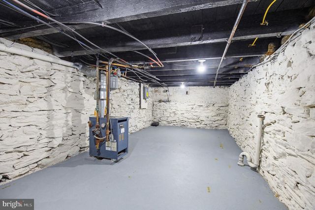 30 S 5TH ST, Columbia, PA 17512