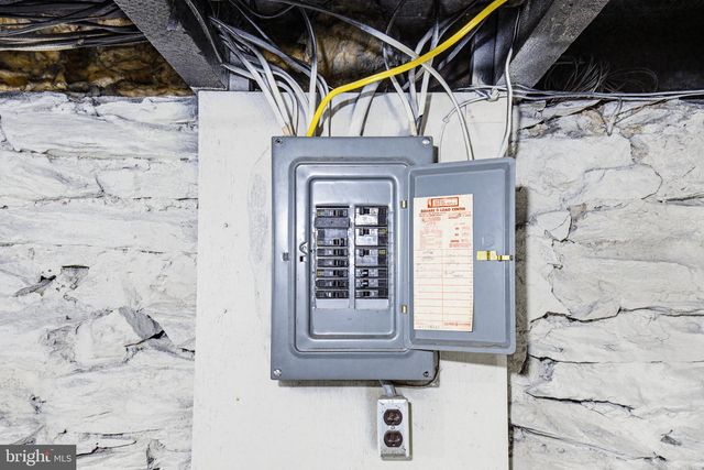 30 S 5TH ST, Columbia, PA 17512