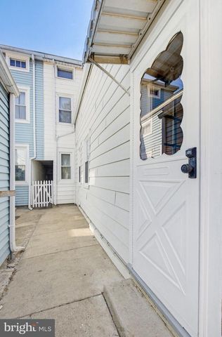 30 S 5TH ST, Columbia, PA 17512