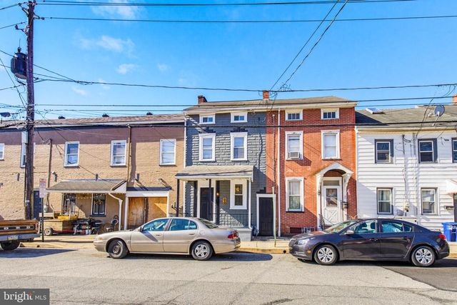 30 S 5TH ST, Columbia, PA 17512