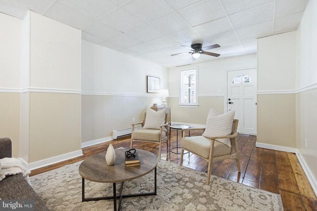 30 S 5TH ST, Columbia, PA 17512