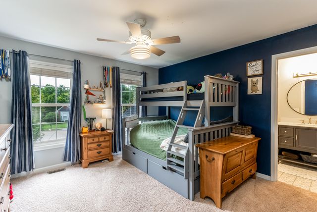 939 Greenview Court, Villa Hills, KY 41017
