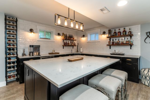 939 Greenview Court, Villa Hills, KY 41017