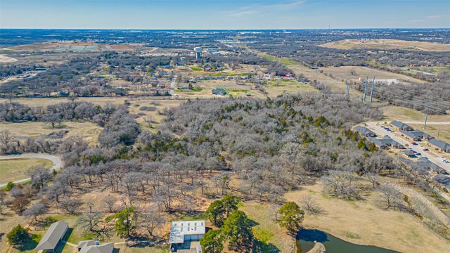 200 Jonah Road, Kennedale, TX 76060