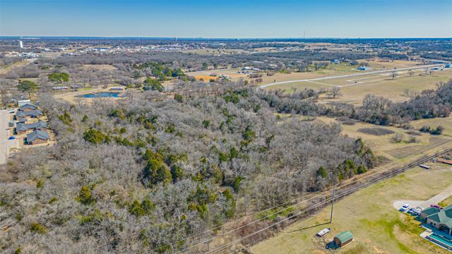 200 Jonah Road, Kennedale, TX 76060