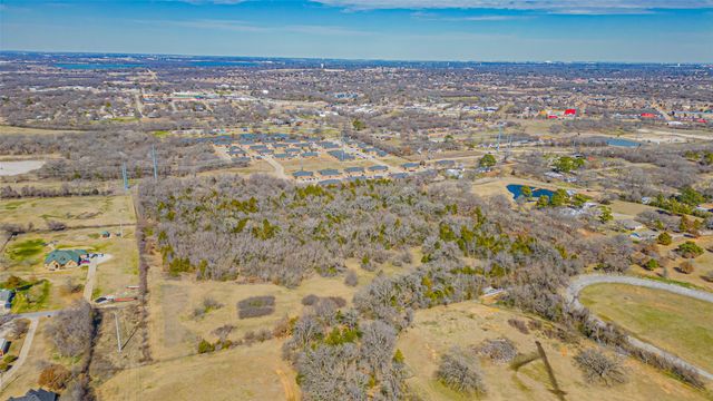 200 Jonah Road, Kennedale, TX 76060