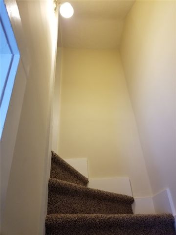 1543 Mendon Road 2R, Cumberland, RI 02864