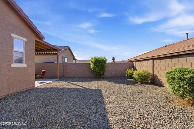 10654 W Harrigan Drive, Marana, AZ 85653