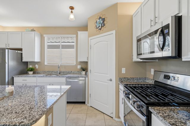 10654 W Harrigan Drive, Marana, AZ 85653