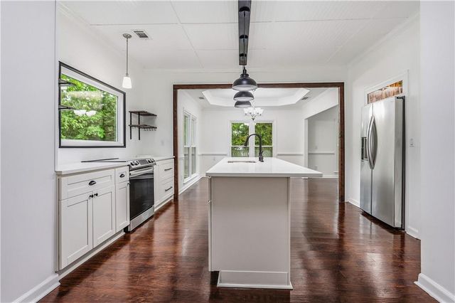 1025 Crown Corners Drive, Mcdonough, GA 30253