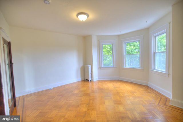 608 E 33RD ST, Baltimore, MD 21218