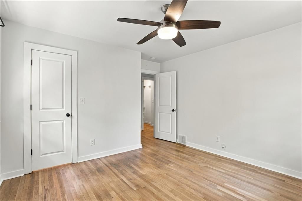 Image 23 of property listing at 1172 Blueberry Trail, Decatur, GA 30033