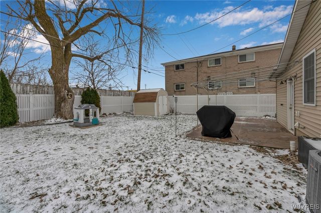 17 Fath Drive, Cheektowaga, NY 14225