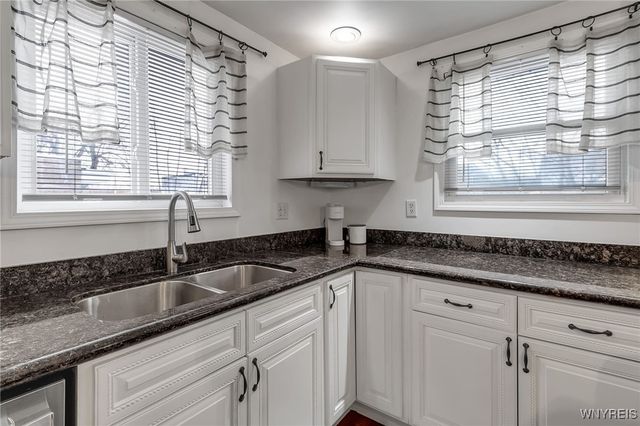 17 Fath Drive, Cheektowaga, NY 14225