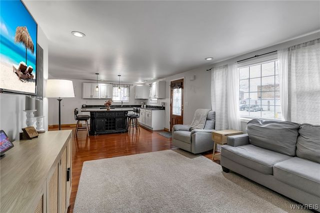 17 Fath Drive, Cheektowaga, NY 14225