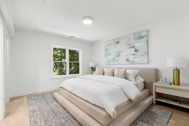 20 Grayson Rd, Winchester, MA 01890