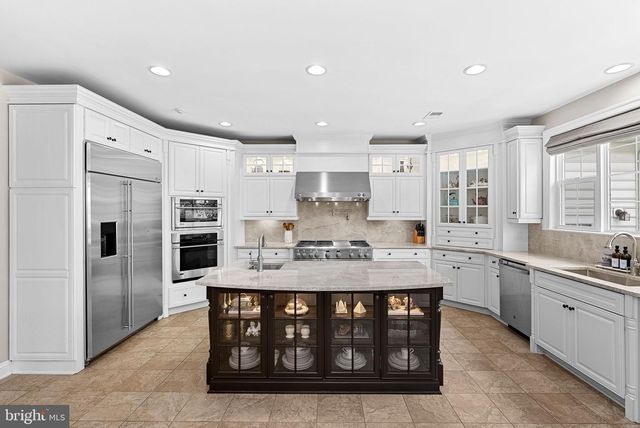 22391 CONSERVANCY DR, Ashburn, VA 20148