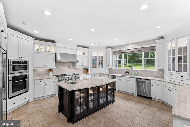 22391 CONSERVANCY DR, Ashburn, VA 20148