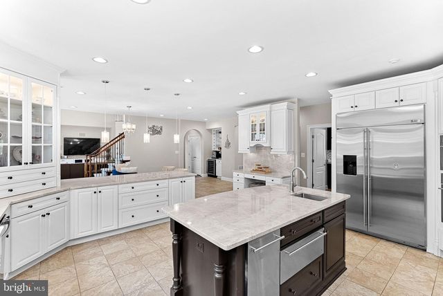 22391 CONSERVANCY DR, Ashburn, VA 20148
