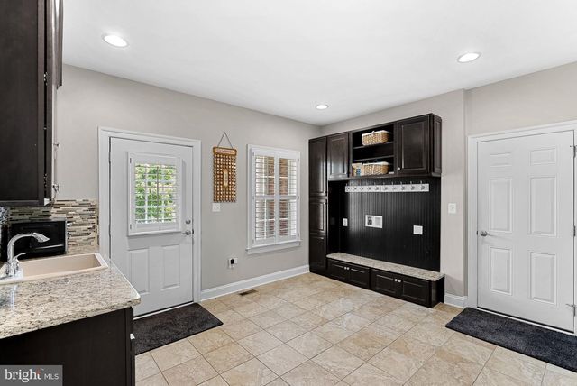 22391 CONSERVANCY DR, Ashburn, VA 20148