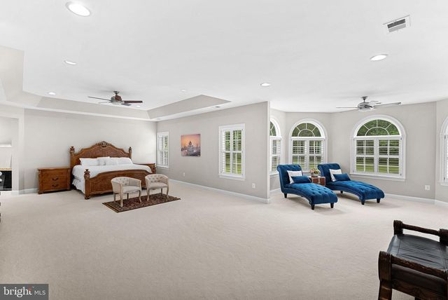 22391 CONSERVANCY DR, Ashburn, VA 20148