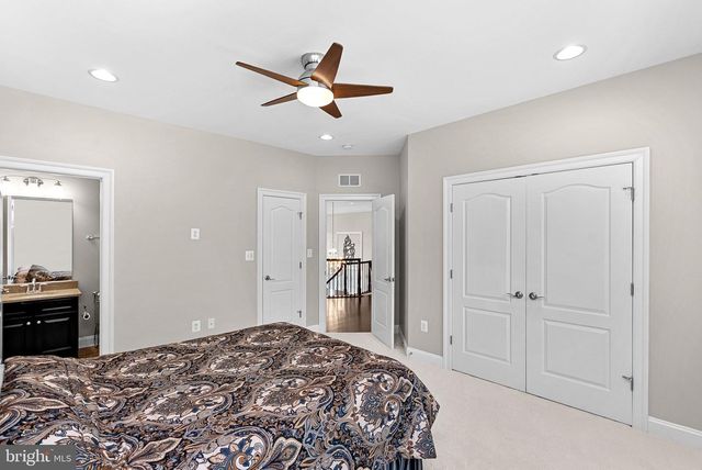 22391 CONSERVANCY DR, Ashburn, VA 20148