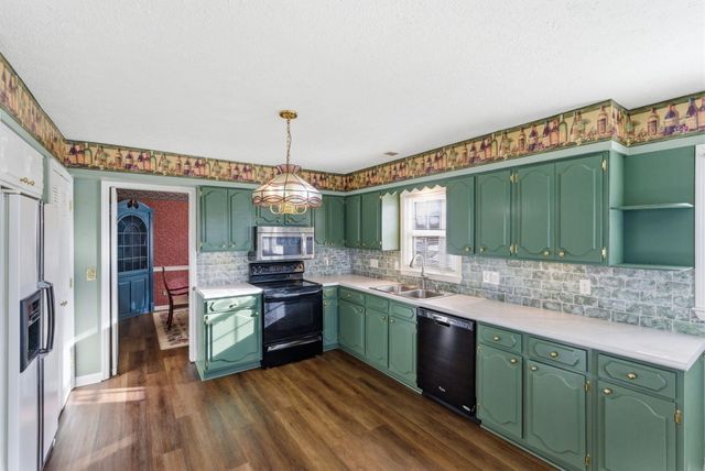 102 Sonley Drive, Cynthiana, KY 41031