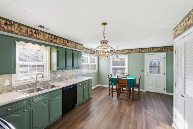 102 Sonley Drive, Cynthiana, KY 41031