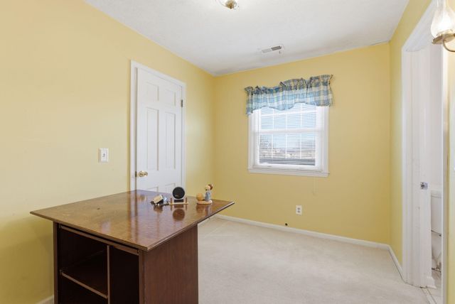 102 Sonley Drive, Cynthiana, KY 41031