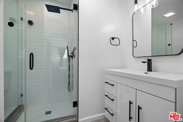 6160 Whitsett Avenue 10, North Hollywood (los Angeles), CA 91606