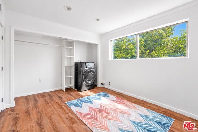6160 Whitsett Avenue 10, North Hollywood (los Angeles), CA 91606