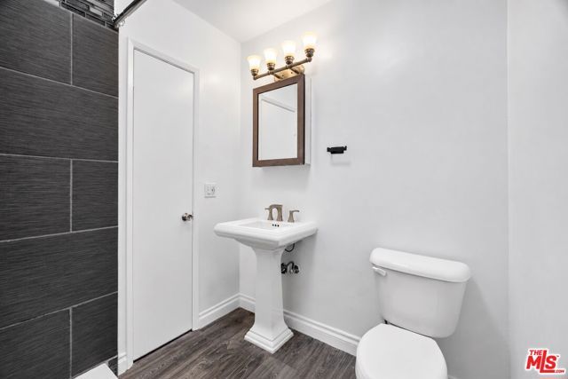 6160 Whitsett Avenue 10, North Hollywood (los Angeles), CA 91606