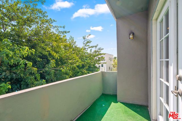 6160 Whitsett Avenue 10, North Hollywood (los Angeles), CA 91606