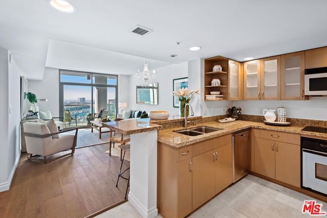 13700 Marina Pointe Drive 1414, Marina Del Rey, CA 90292